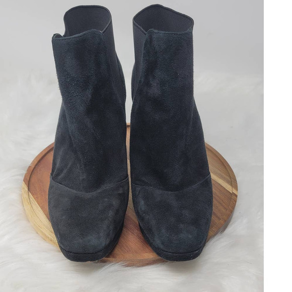 Via Spiga Tocarra Womens Suede Chelsea Ankle Boots Size 10M - Picture 2 of 7